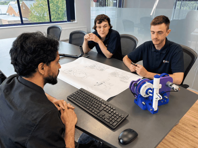 gooflex-engineering-team-hero-e1785419131993.png?w=560&h=450&scale